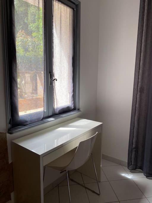 Villa Serenice - F2 Au Calme, Climatise, Wifi Et Parking Gratuit 外观 照片